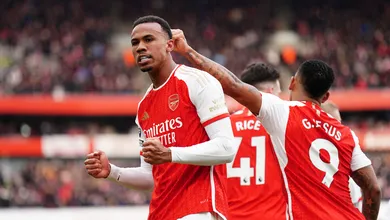 Bola parada volta a funcionar, &lsquo;Gabri&eacute;is&rsquo; decidem e Arsenal se reencontra com a vit&oacute;ria em goleada sobre o Palace