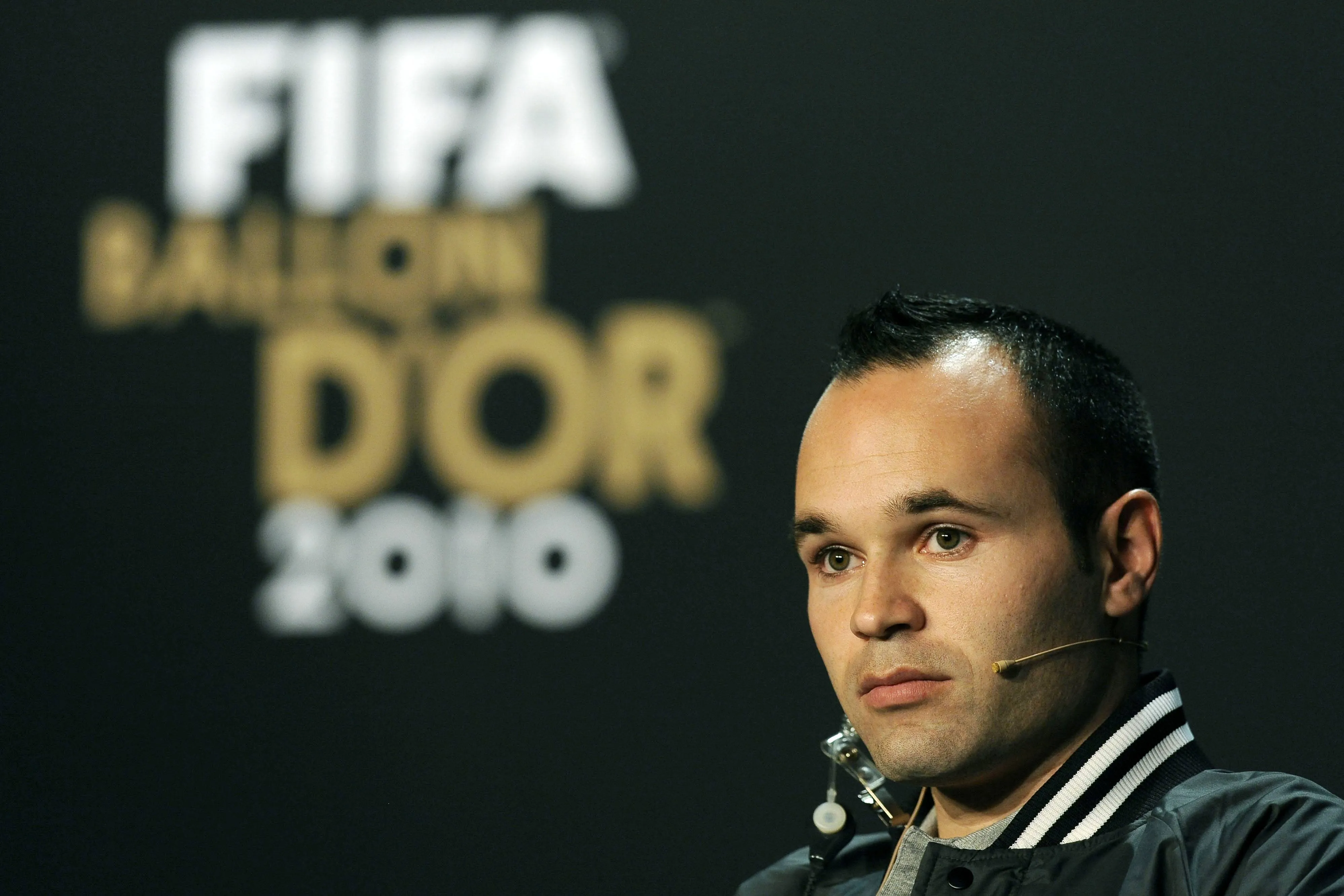 &lsquo;Por justi&ccedil;a&rsquo;: Iniesta levanta bandeira e opina sobre vencedor da Bola de Ouro