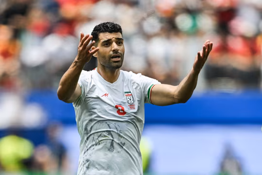 Capit&atilde;o do Ir&atilde;: &lsquo;Essa Copa do Mundo foi um desastre. Fizeram de tudo para nos eliminar&rsquo;