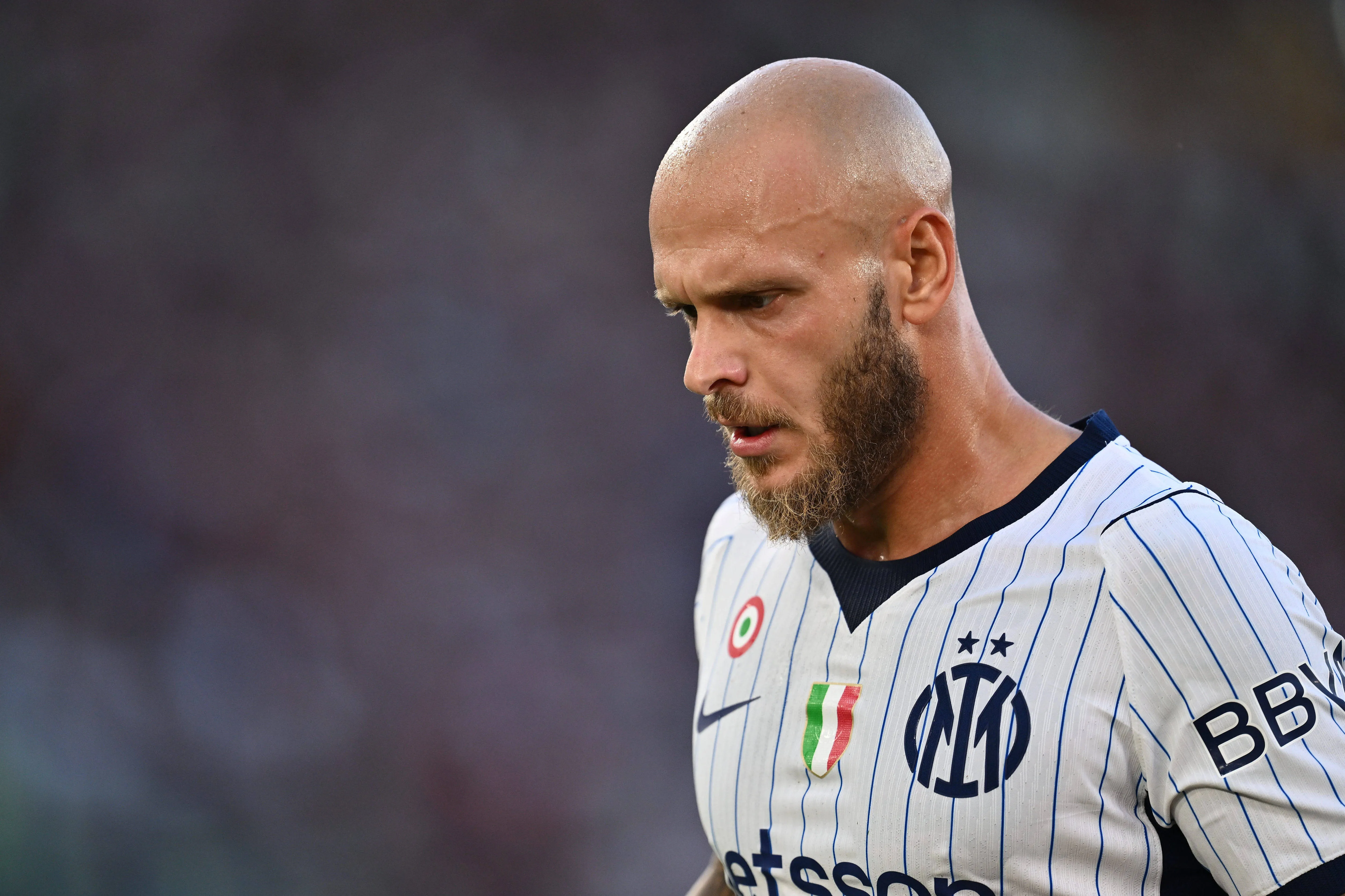 Federico Dimarco, lesionado, foi cortado da convoca&ccedil;&atilde;o da sele&ccedil;&atilde;o italiana