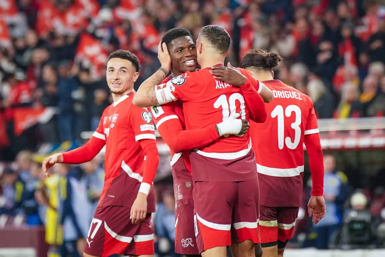 Su&iacute;&ccedil;a celebra classifica&ccedil;&atilde;o na Copa do Mundo (Foto: IMAGO / STEINSIEK.CH)