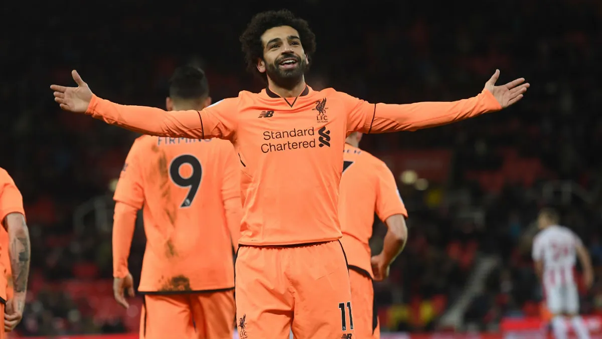 Salah sai do banco para facilitar a vit&oacute;ria do Liverpool e guardar mais dois gols