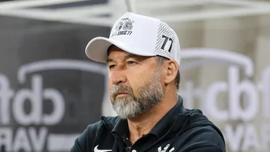 Corinthians: Por que Augusto Melo admitiu derrota em impeachment, mas n&atilde;o renunciou?