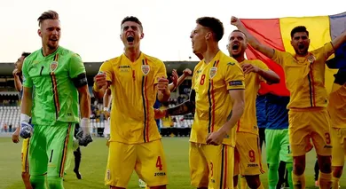 A loucura regeu a vit&oacute;ria da Rom&ecirc;nia sobre a Inglaterra na Euro Sub-21, com seis gols nos 20 minutos finais