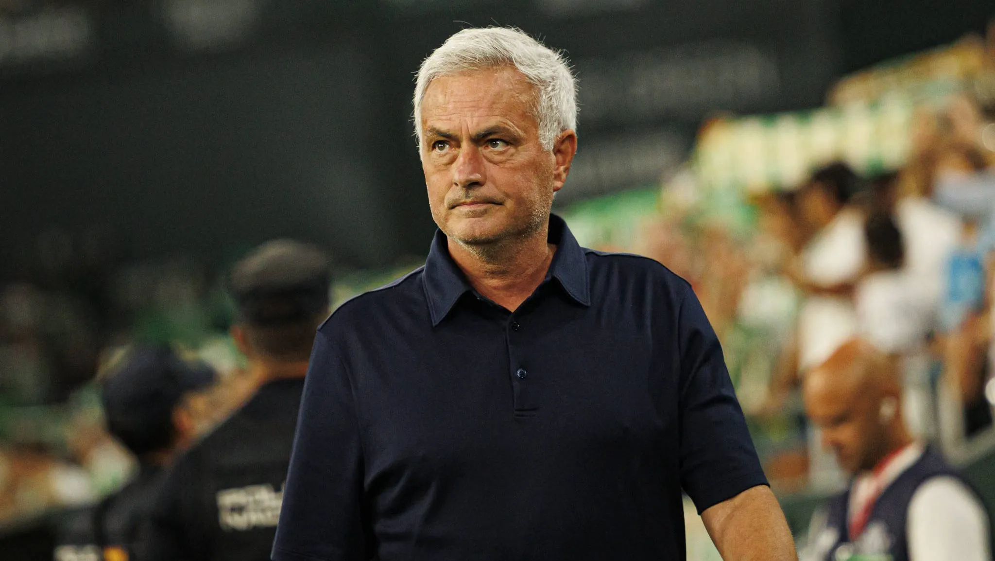 Betis pune inefici&ecirc;ncia do Real Madrid de Mbapp&eacute; e Vini Jr para impor primeira derrota a Mourinho