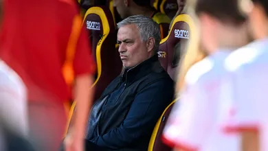 Roma &eacute; multada por gandulas fazerem cera no jogo contra o Monza