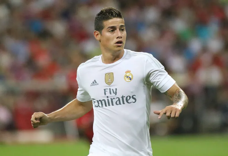 James Rodr&iacute;guez come&ccedil;ou bem no Real Madrid, mas algumas les&otilde;es o impediram de prosseguir bem durante seus &uacute;ltimos momentos no Santiago Bernab&eacute;u
