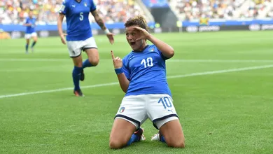Destaque da It&aacute;lia que enfrenta o Brasil, Girelli quer que campanha na Copa seja exemplo para meninas do pa&iacute;s