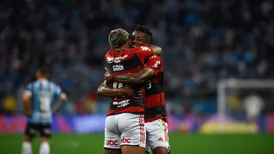 Ou seca acaba agora ou&hellip; Diante da p&eacute;ssima defesa do Santos, &eacute; hora do ataque do Flamengo desencantar de vez
