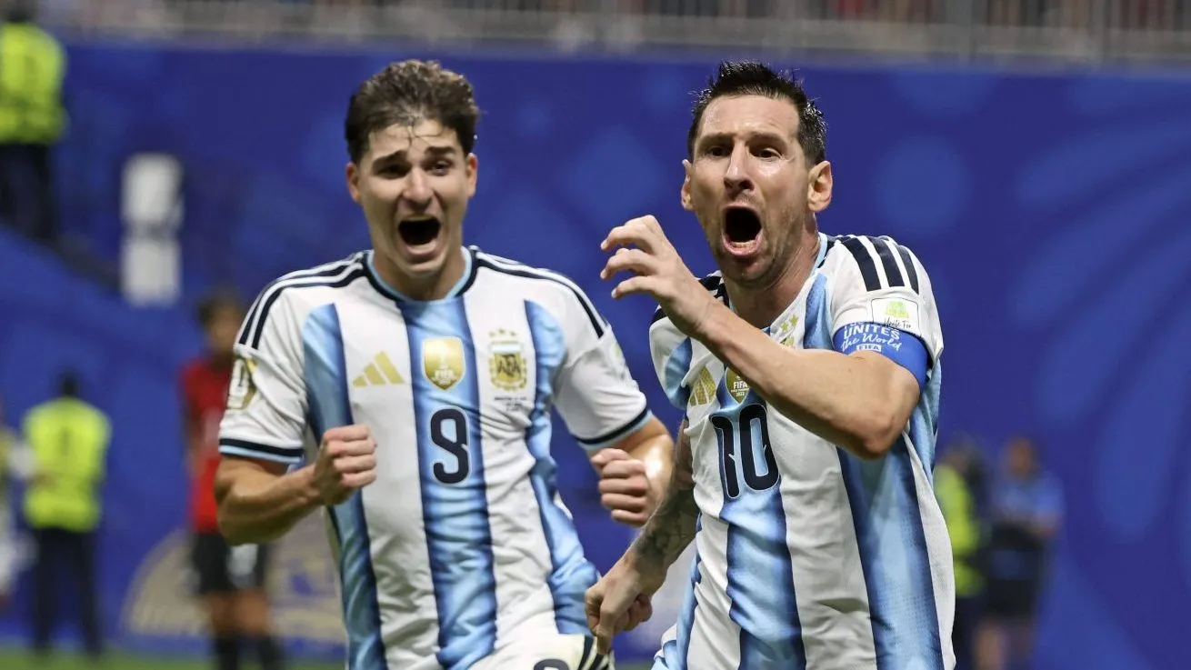Argentina e Messi saem do fundo do po&ccedil;o contra o Egito para mostrar que podem competir com favoritas