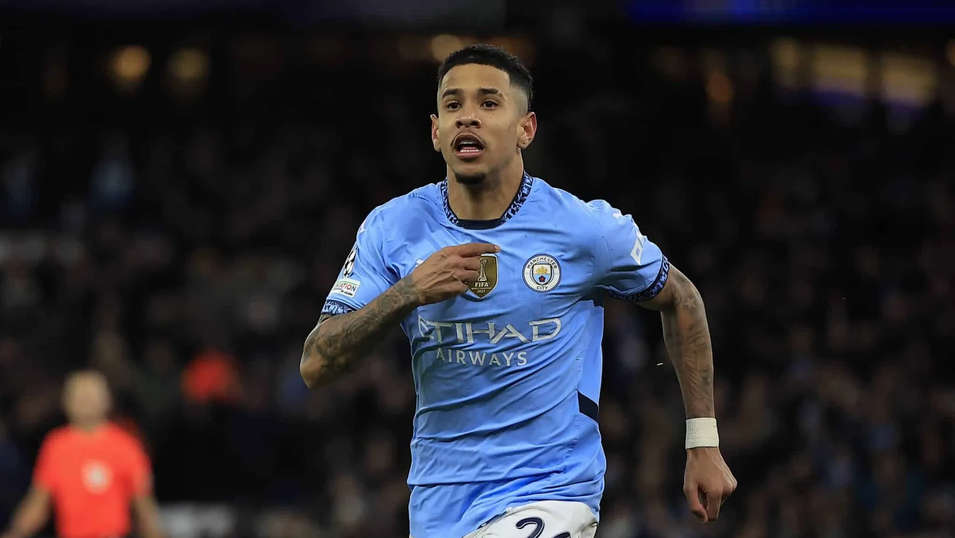 Savinho comemora gol do Manchester City na Champions League (Foto: Imago)
