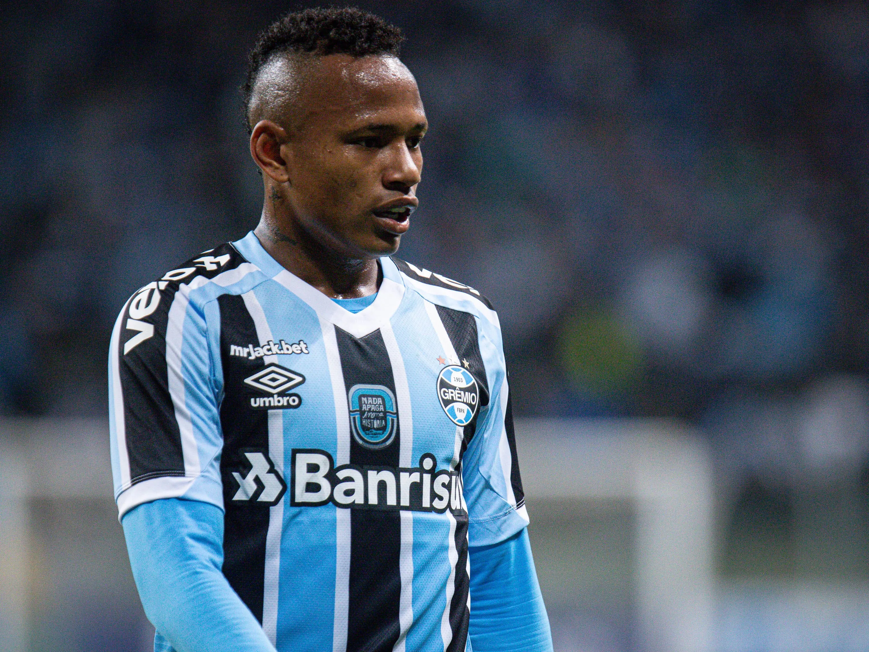 Inusitada situa&ccedil;&atilde;o contratual pode fazer Campaz retornar ao Gr&ecirc;mio