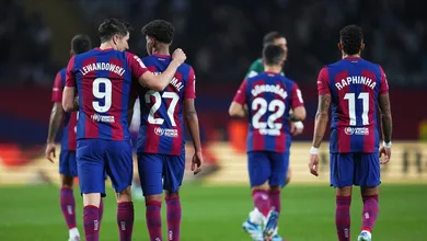Reclama&ccedil;&atilde;o de Lewandowski com Lamine Yamal escancara clima tenso no Barcelona