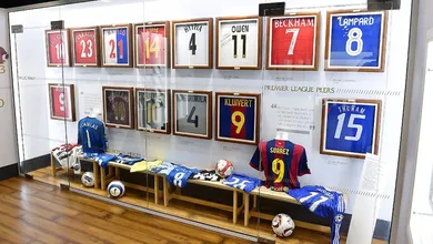 Gerrard doou sua cole&ccedil;&atilde;o para o Liverpool fazer um museu sobre o seu eterno capit&atilde;o