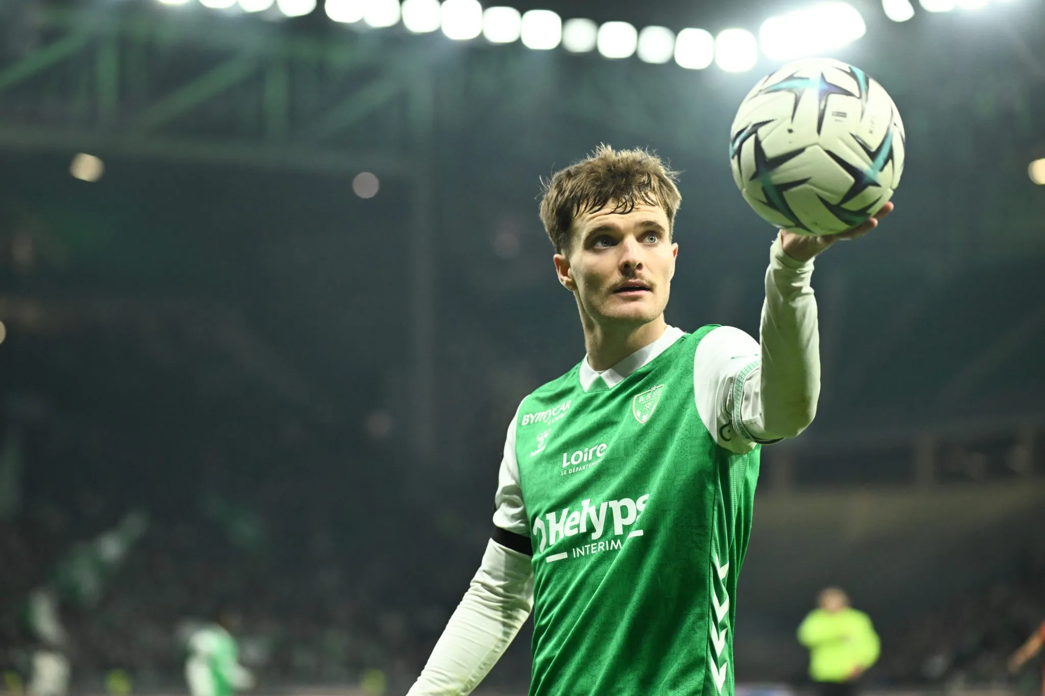 Ben Old em a&ccedil;&atilde;o pelo Saint-Etienne