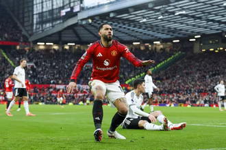 Cunha e Casemiro ajudam Manchester United a apagar mais um fantasma da Era Amorim
