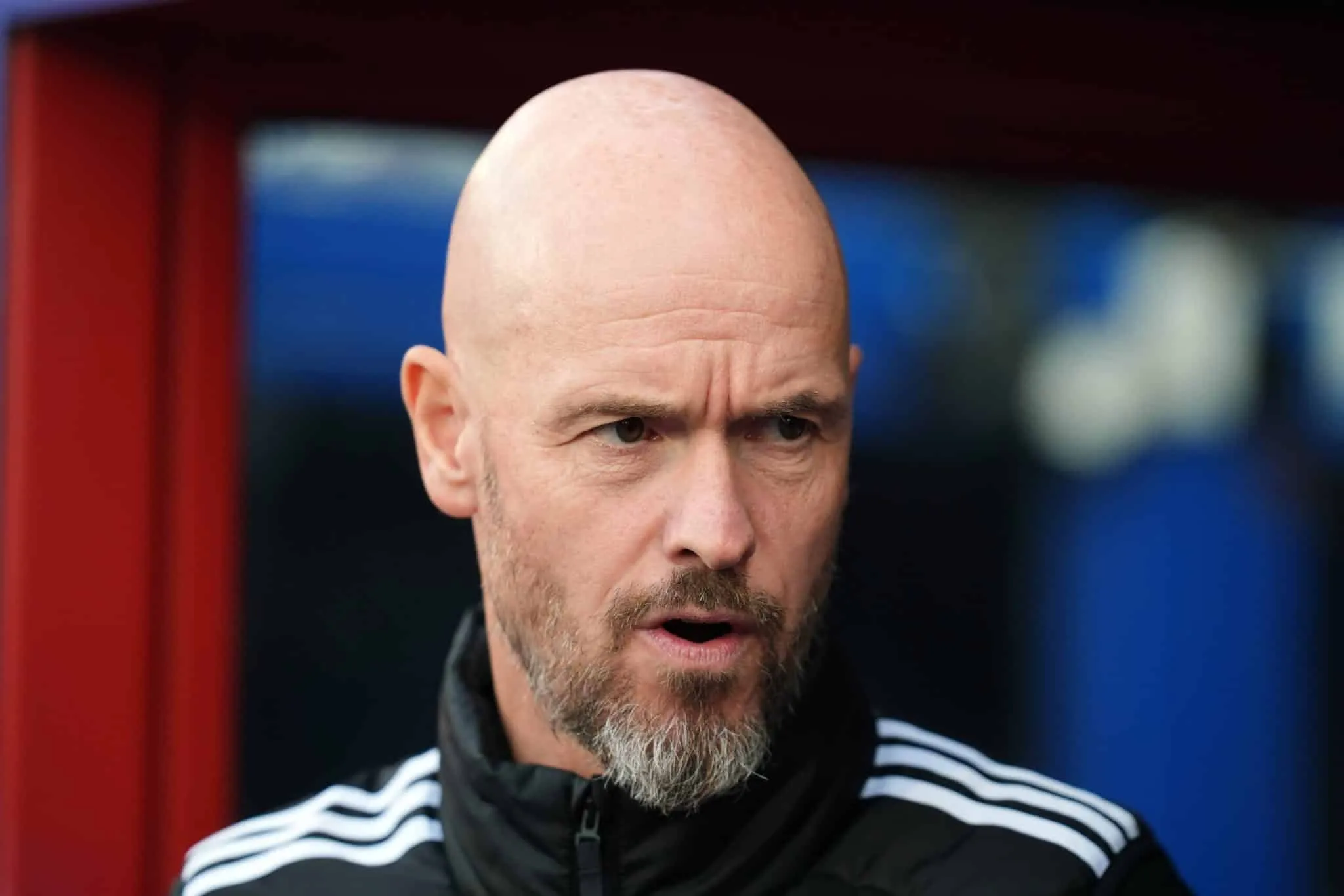 Ten Hag critica ex-jogador por insinua&ccedil;&atilde;o sobre aus&ecirc;ncia de Rashford: &lsquo;Loucura&rsquo;