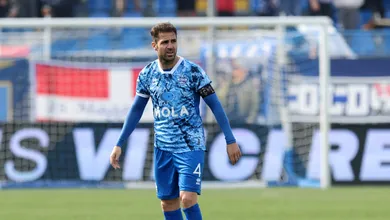 Lenda do futebol espanhol, C&eacute;sc F&aacute;bregas assume comando t&eacute;cnico de time da 2&ordf; divis&atilde;o italiana