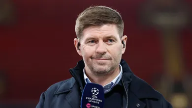 &lsquo;Tenho saudades&rsquo;: Gerrard exalta ex-Liverpool que vive grande temporada