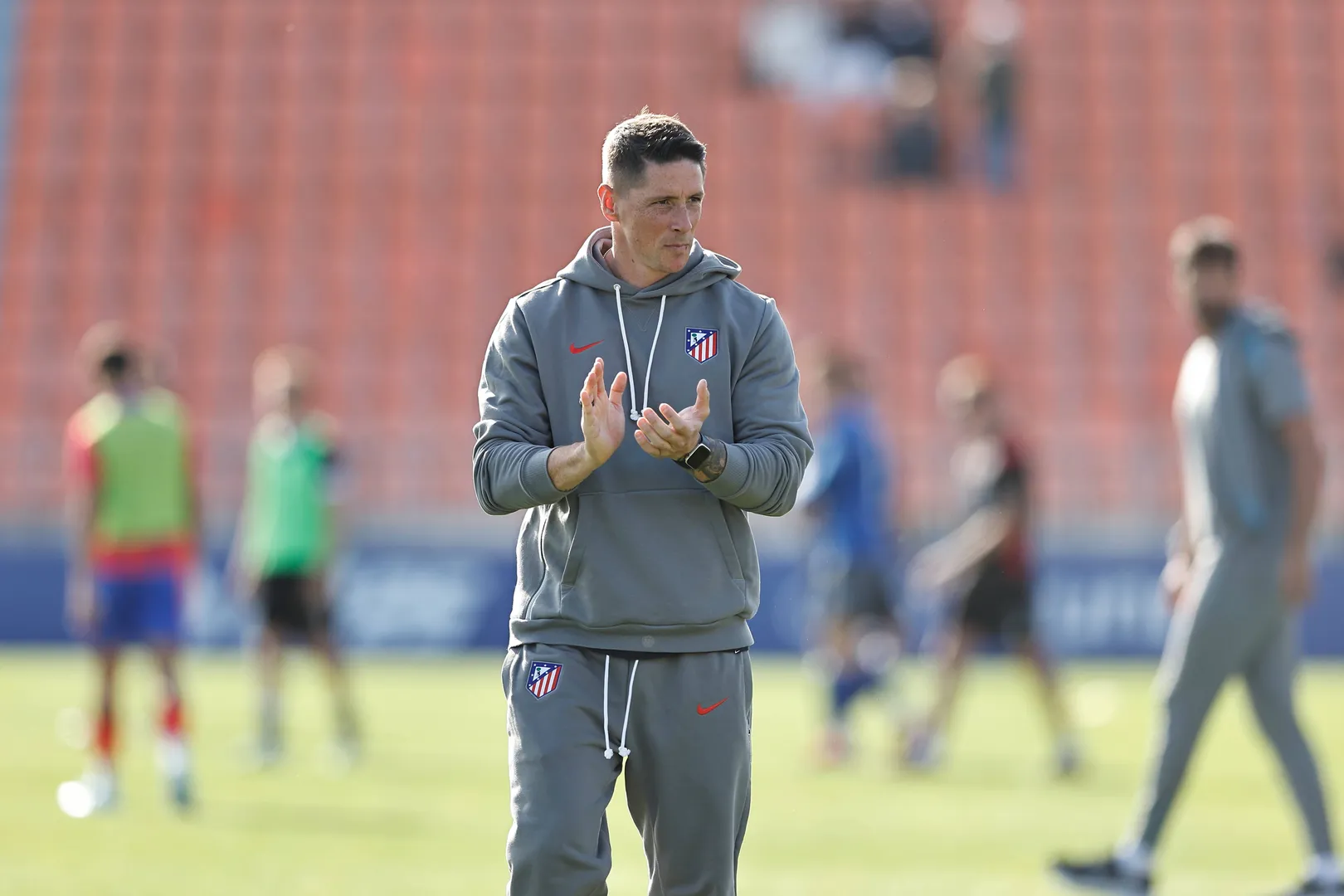 Fernando Torres, t&eacute;cnico do Atl&eacute;tico Madrile&ntilde;o, equipe B colchonera