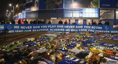 Familiares de Emiliano Sala lan&ccedil;am emocionados apelos para que as buscas n&atilde;o se encerrem
