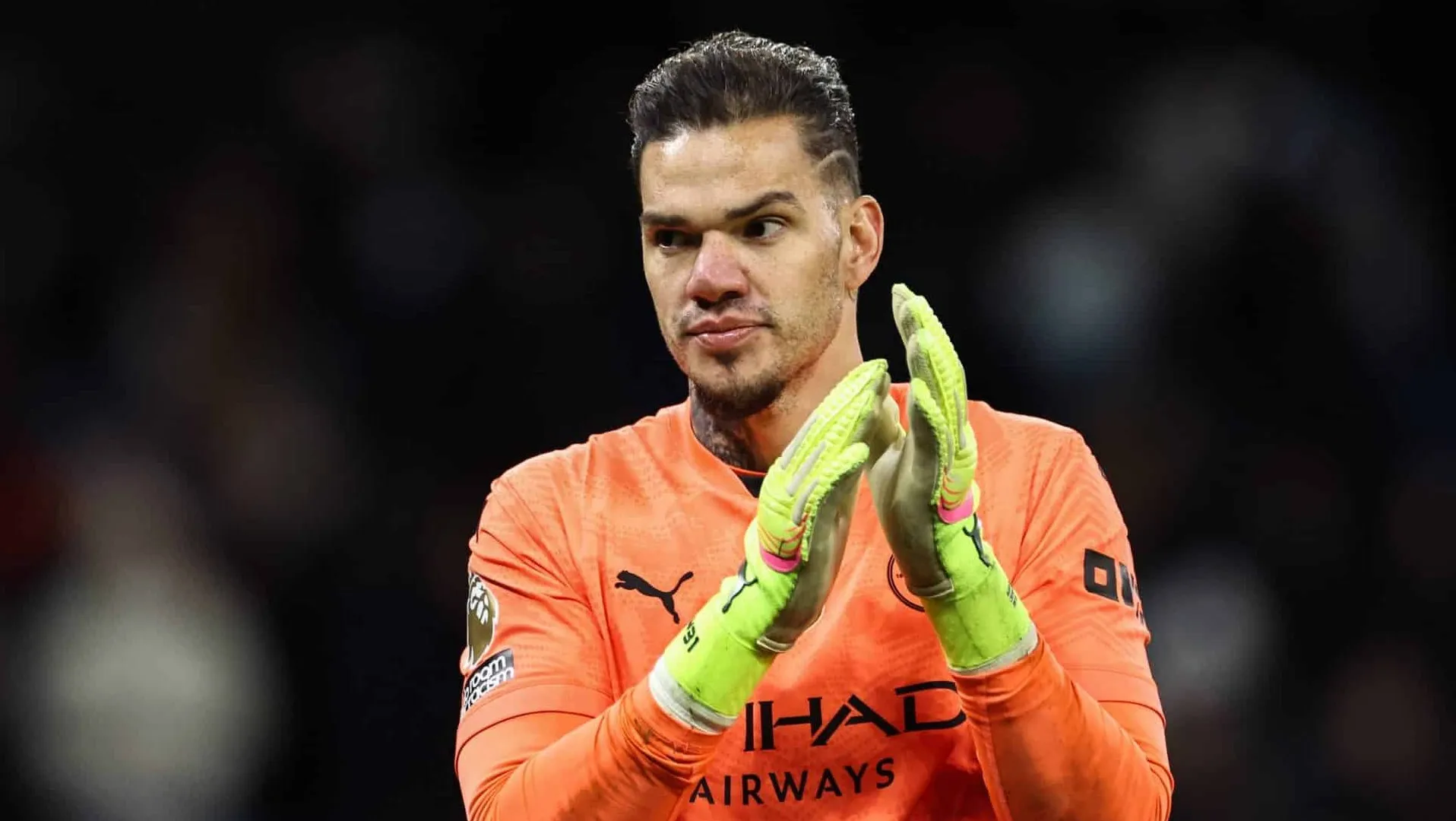 Ederson, goleiro titular do Manchester City
