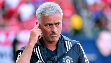 Para Mourinho, altos valores pagos por jogadores est&atilde;o criando mercado fora de controle. Sim, Mourinho