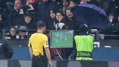 Fifa quer adotar nova regra para utiliza&ccedil;&atilde;o do VAR durante a Copa do Mundo