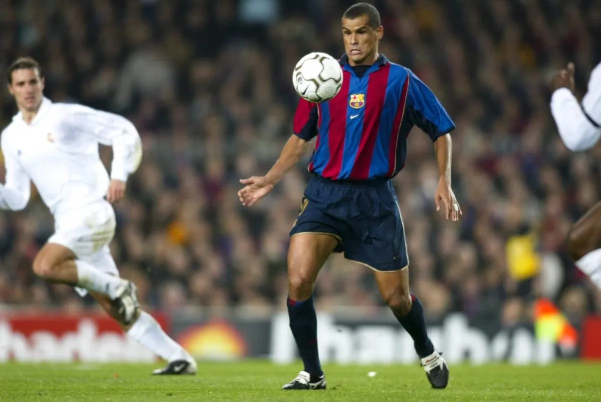 Rivaldo era o destaque do Barcelona na virada do s&eacute;culo. Foto: Icon Sport.