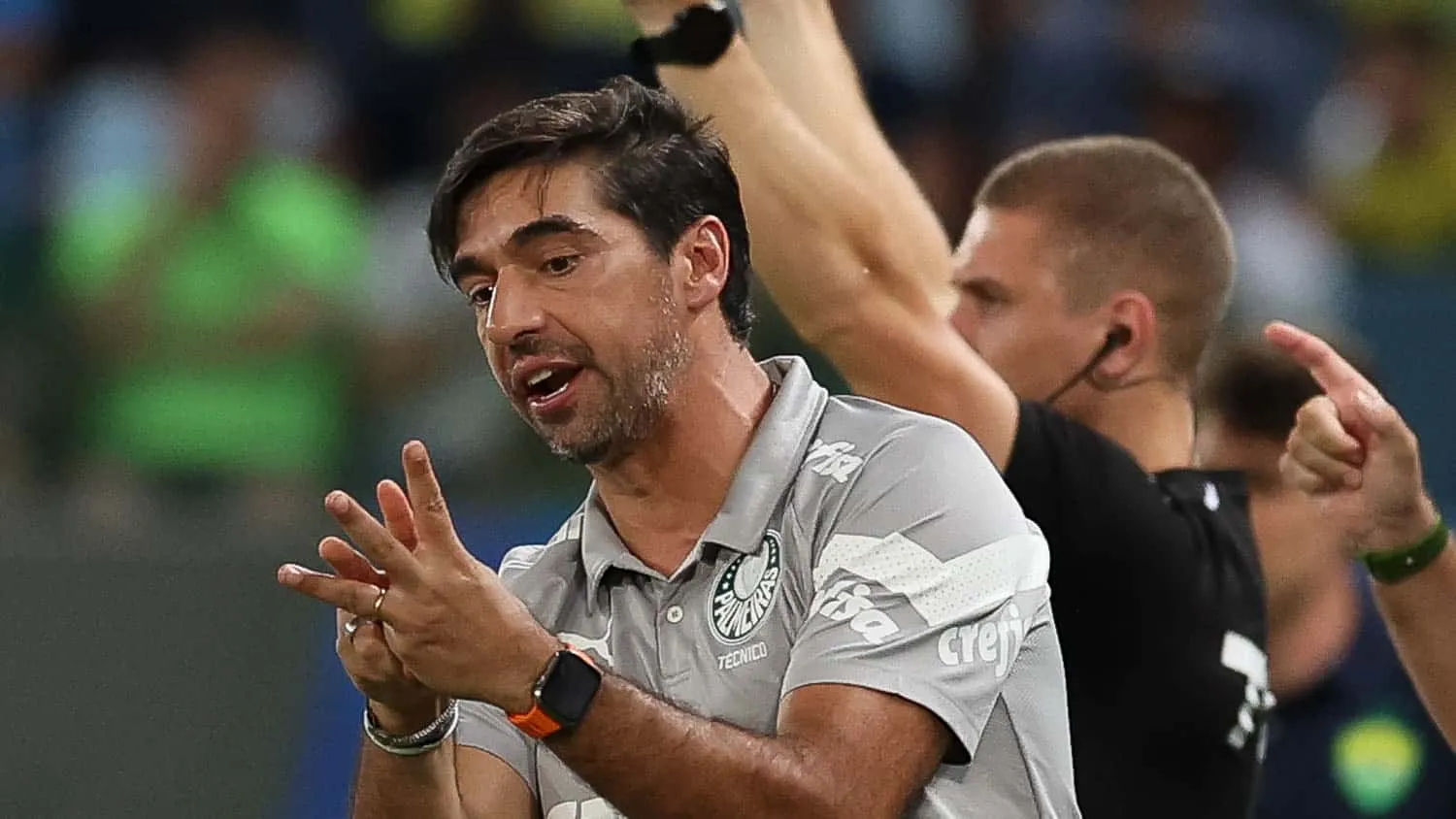 Abel Ferreira celebra &lsquo;jogo maduro&rsquo; e destaca esp&iacute;rito coletivo do Palmeiras