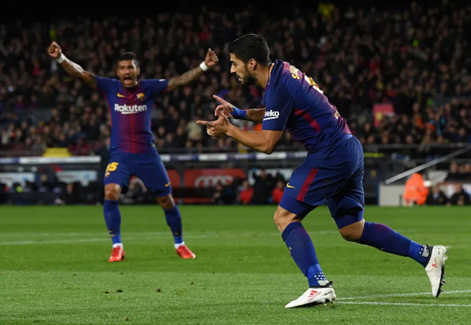Alav&eacute;s quase rouba a cena, mas na estreia de Coutinho, os de sempre salvam o Bar&ccedil;a