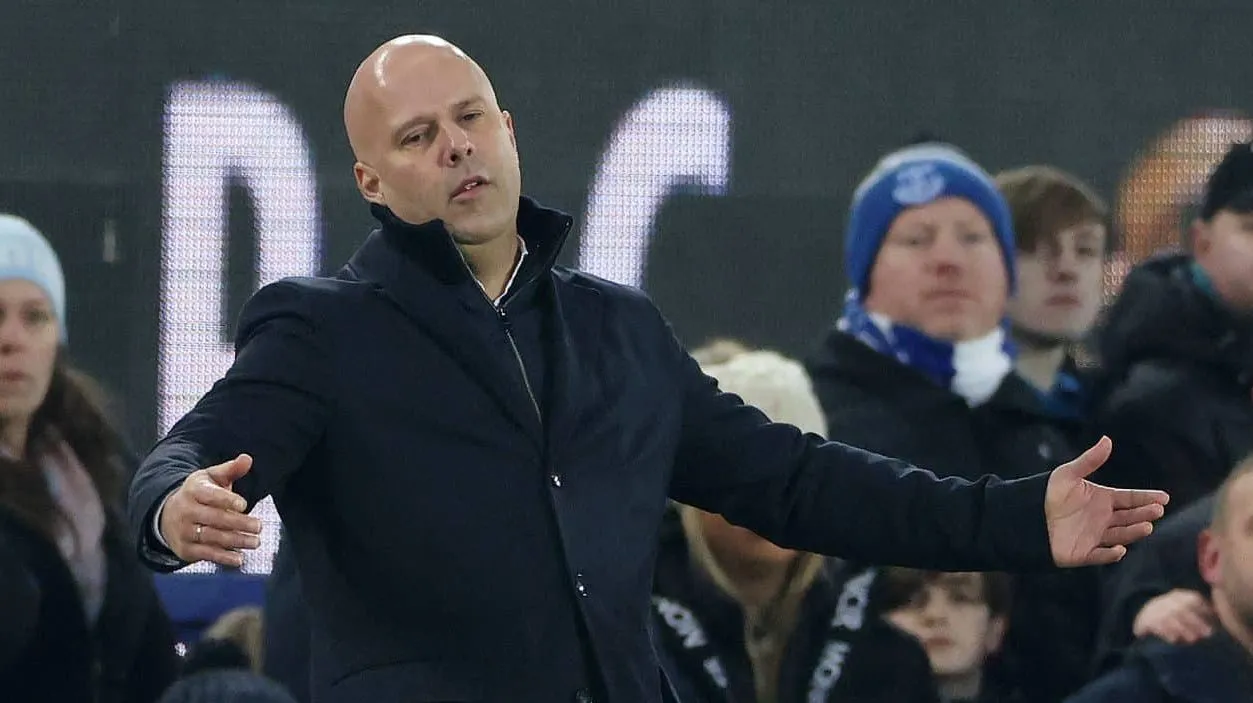 &lsquo;Se n&atilde;o ganharmos a Premier League, a culpa &eacute; sua&rsquo;, disse t&eacute;cnico do Liverpool a &aacute;rbitro