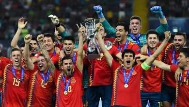 Dom&iacute;nio da Espanha na final com a Alemanha ratificou seu status de melhor equipe desta Euro Sub-21
