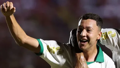 Palmeiras &eacute; salvo por Thalys, enquanto trazer um 9 parece sonho distante