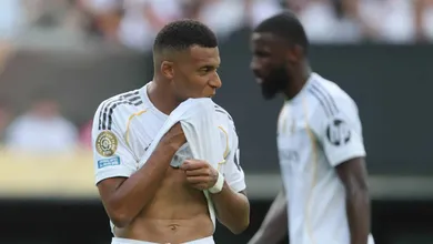 Atropelo do PSG sobre o Real Madrid &eacute; exaltado por imprensa europeia: &lsquo;Banho de realidade&rsquo;