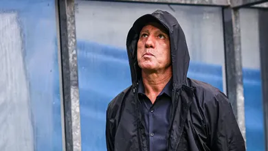 Ap&oacute;s derrota do Gr&ecirc;mio para o Corinthians, Renato dispara contra o VAR: &ldquo;na maioria dos jogos,&nbsp;vai&nbsp;passear&rdquo;