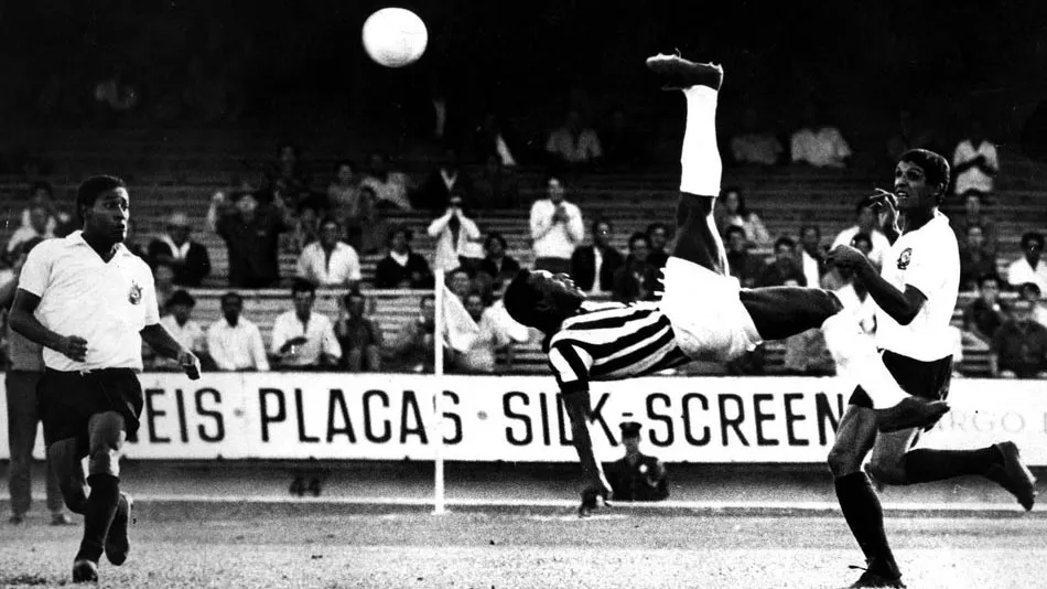 No dia 4 de novembro de 1969, Corinthians anulava Pel&eacute; e impedia o mil&eacute;simo gol