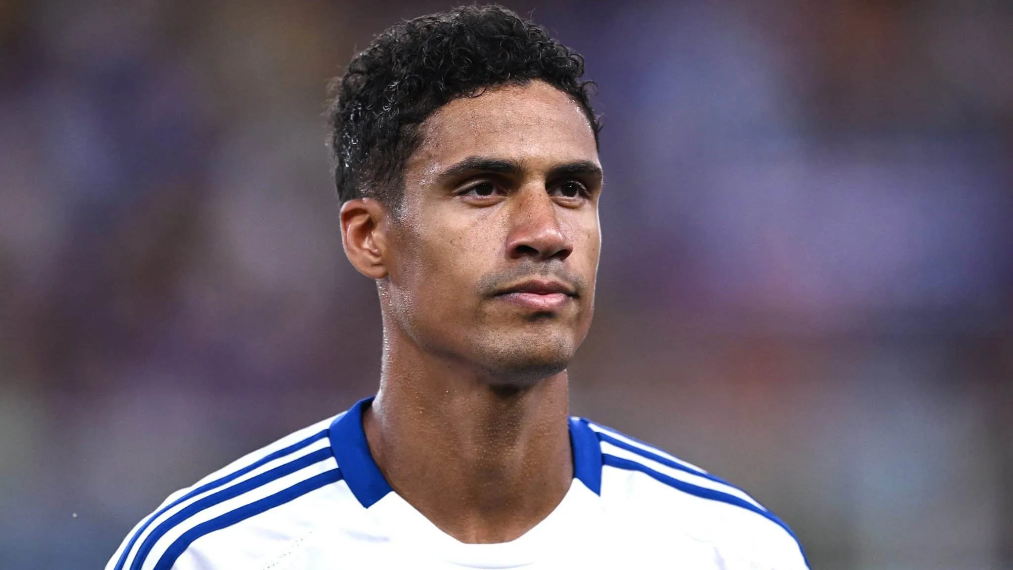 Aposentado do futebol, Raphael Varane assume novo cargo em clube italiano