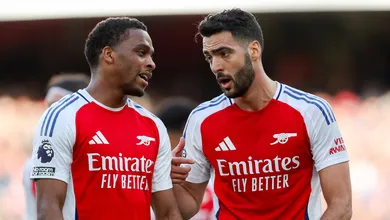 Inven&ccedil;&atilde;o de Arteta falha, Arsenal perde jogo e melhor chance de pressionar Liverpool
