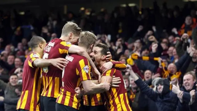 Al&eacute;m de vencer, a torcida do Bradford ainda humilhou os f&atilde;s do Chelsea nos gritos