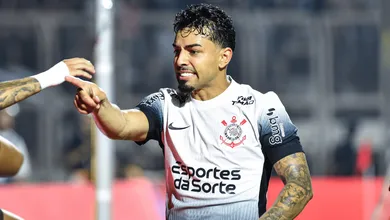 Matheus Bidu manda recados diferentes a Ram&oacute;n enquanto tem miss&atilde;o dificultada no Corinthians