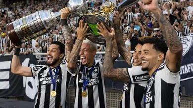 Botafogo encerrou per&iacute;odo sem t&iacute;tulos do Brasileir&atilde;o, mas outros gigantes seguem na fila
