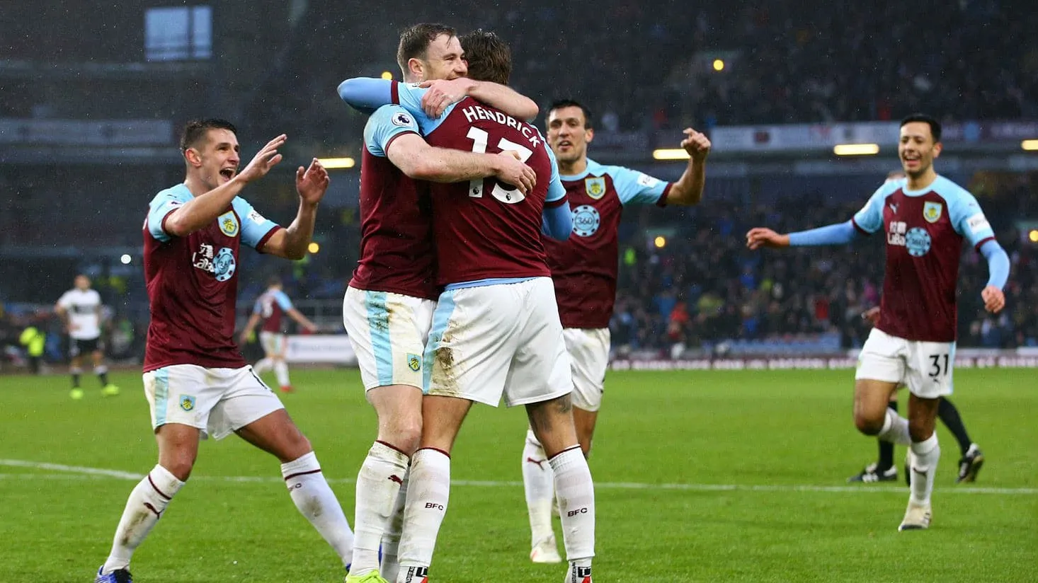 Fulham conseguiu levar a virada sem que o Burnley acertasse um chute a gol