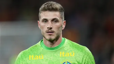 Com resist&ecirc;ncia do Athletico-PR por Bento, Inter de Mil&atilde;o avalia outros dois goleiros