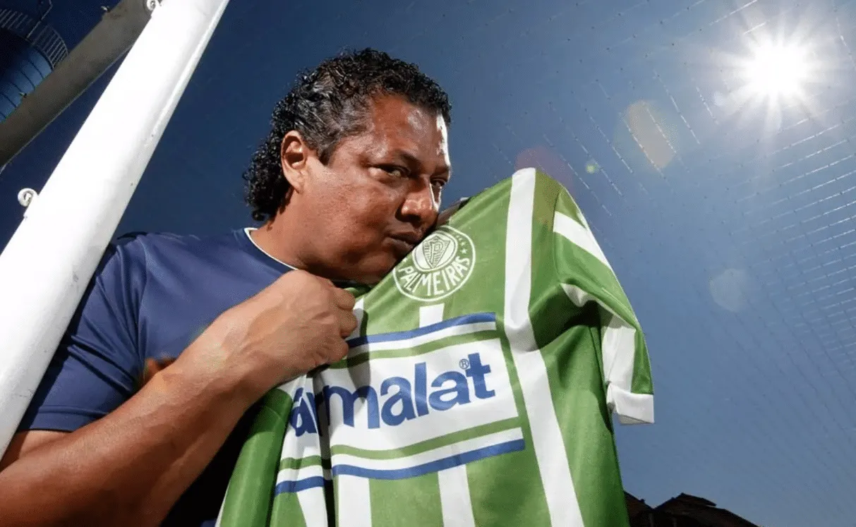 Tonh&atilde;o quase comprometeu a Parmalat e obrigou Palmeiras a se retratar
