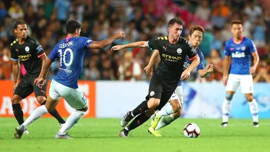 At&eacute; o Laporte foi lembrado por Deschamps para a sele&ccedil;&atilde;o francesa, mas Lacazette, n&atilde;o