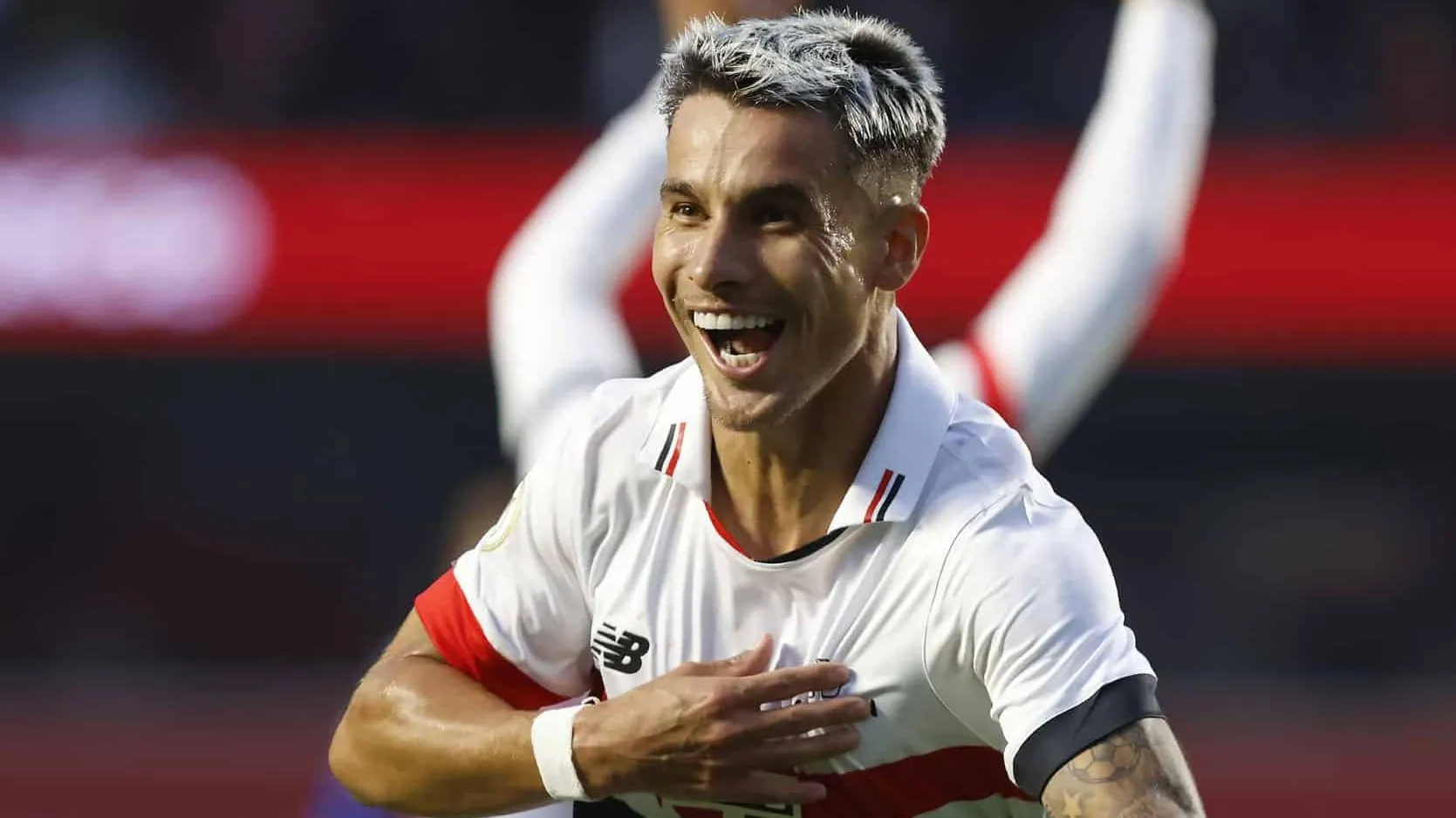 Como Ferreira conquistou Zubeld&iacute;a para virar titular no S&atilde;o Paulo