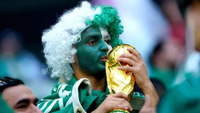 Ar&aacute;bia Saudita d&aacute; ultimato &agrave; Fifa sobre &aacute;lcool e LGBTQIA+ na Copa do Mundo