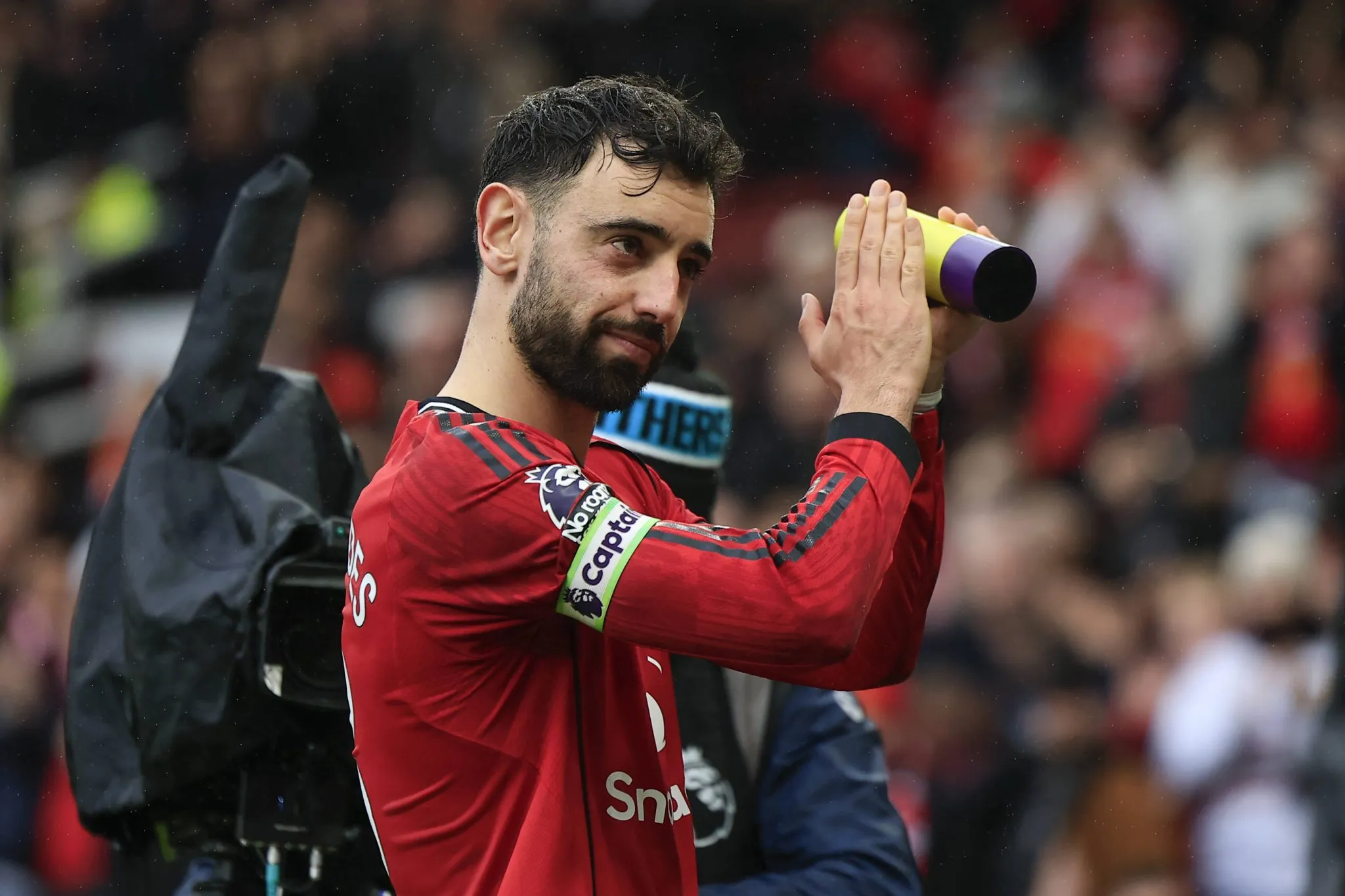 Bruno Fernandes nomeia compatriota para ser seu sucessor no Manchester United