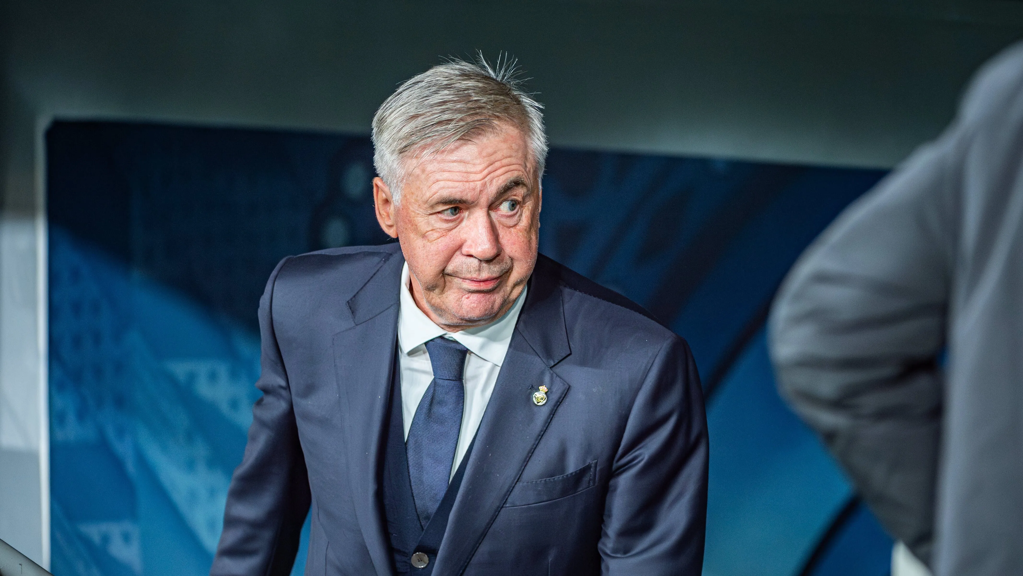 Sem Ancelotti, CBF se v&ecirc; na urg&ecirc;ncia de resolver em seis meses o que n&atilde;o conseguiu em um ano